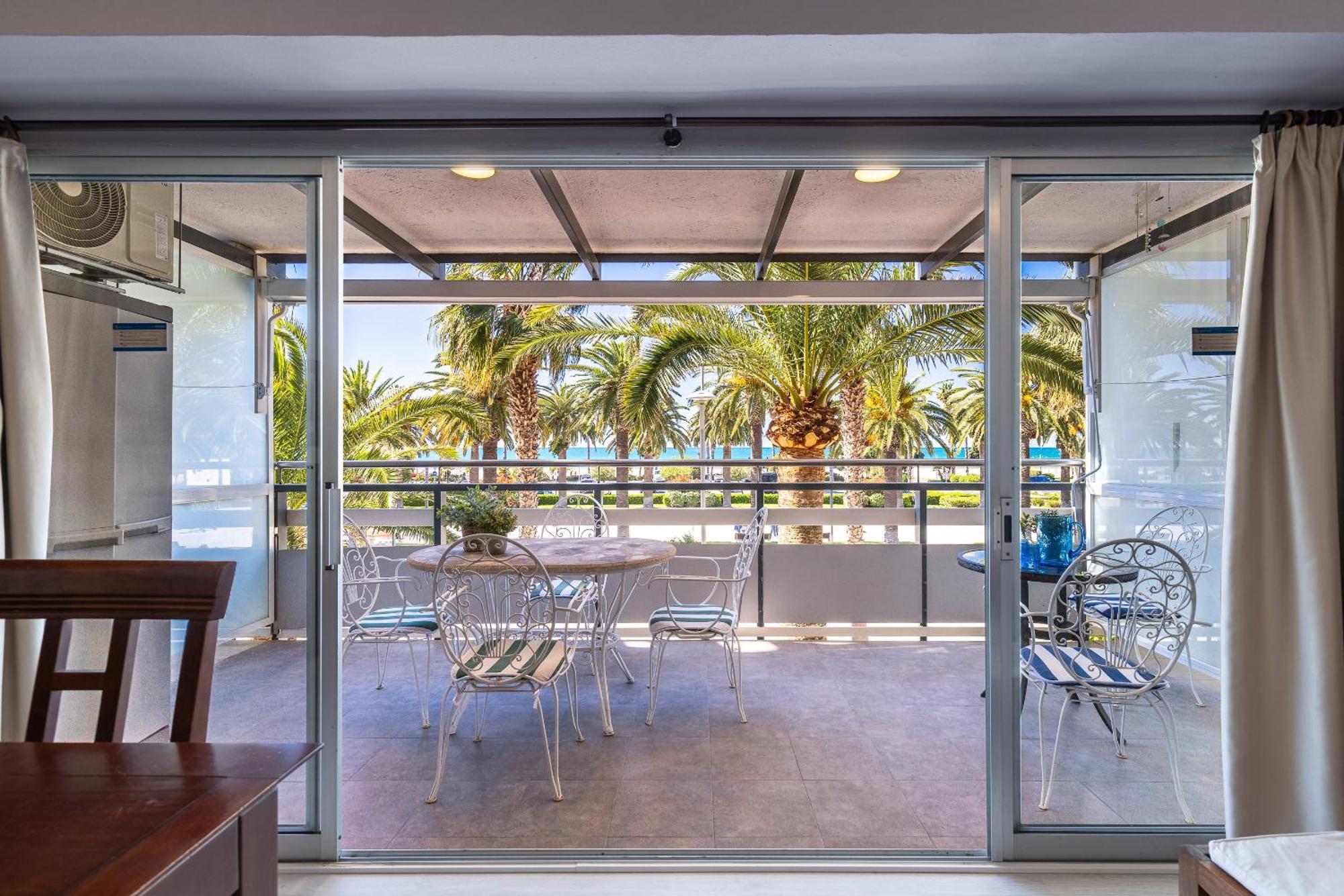 Uhc Rodas Apartments Salou Oda fotoğraf