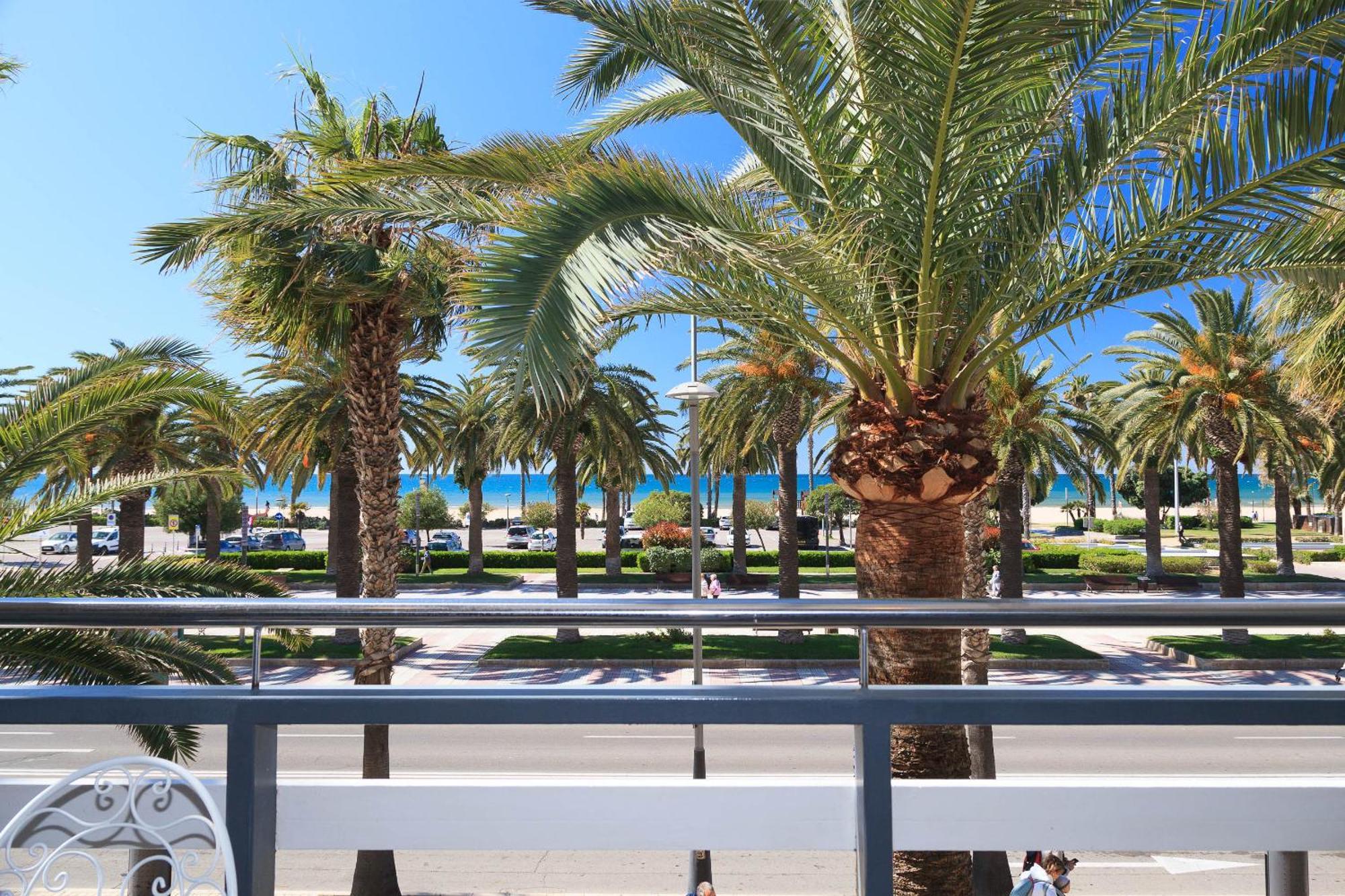 Uhc Rodas Apartments Salou Oda fotoğraf